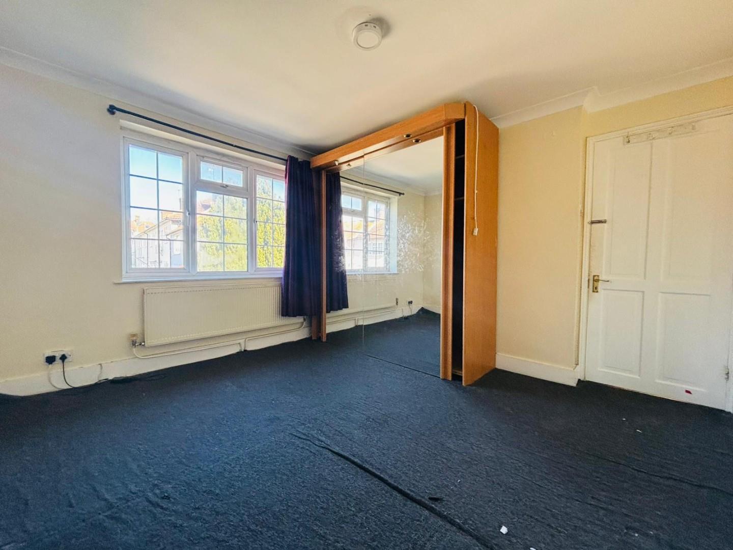 Abbots Road, Edgware, HA8, Edgware